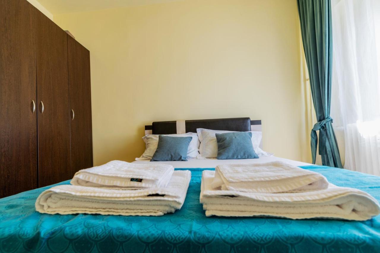 Apartament Centru - Cec Lejlighed Craiova Eksteriør billede