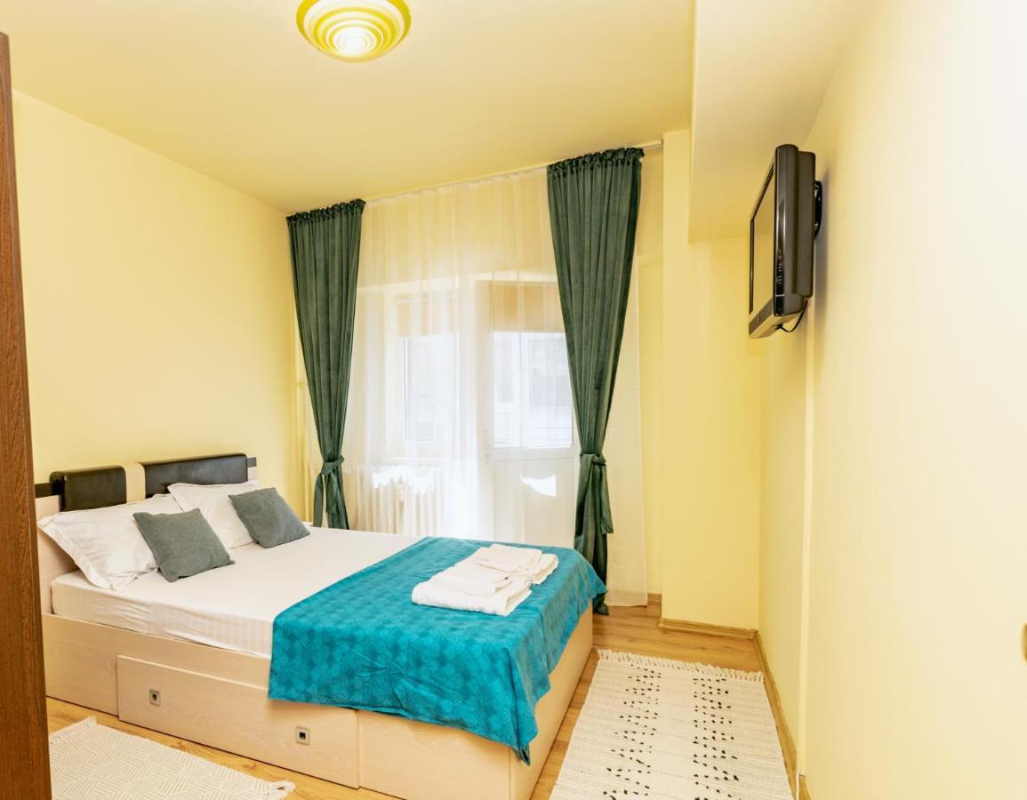 Apartament Centru - Cec Lejlighed Craiova Eksteriør billede