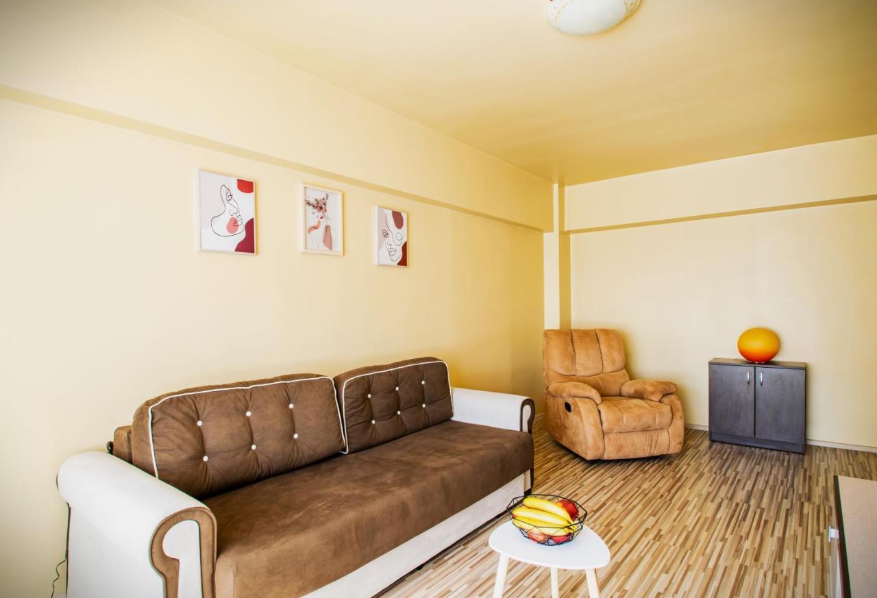 Apartament Centru - Cec Lejlighed Craiova Eksteriør billede